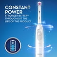 thumbnail image 4 of Oral-B Pro 100 3D White, Cepillo de dientes eléctrico a batería, Blanco, 4 of 5