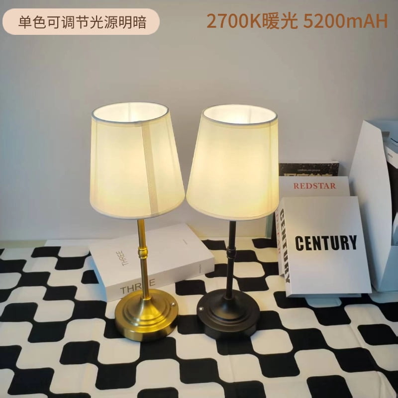 Classic Fabric Shade Table Lamp, Metal Base Bedside Lamp, Warm LED Light for Bedroom, Living Room, Office