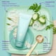 thumbnail image 5 of TATCHA TATCHA de Tatcha, La limpieza profunda - Para pieles normales a grasas - 150 ml/5 oz, 5 of 7