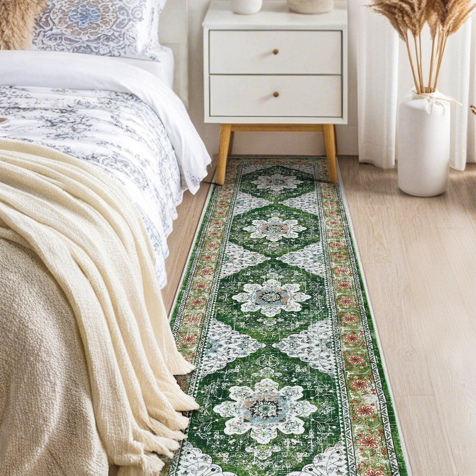 MeyJey Oriental Indoor Runner Rug for Hallway 2'x8', Non-Slip Machine Washable Vintage Area Rug Floor Carpet for Bedroom Kitchen Dinning/Living/Laundry Room, Green