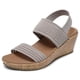 thumbnail image 1 of Sandalia con cuña Skechers Beverlee-Sheer Luck para mujer, color topo, 1 of 3