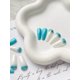 thumbnail image 2 of Uñas postizas largas de acrílico con forma de ataúd, color azul degradado con purpurina, 24 unidades., 2 of 5
