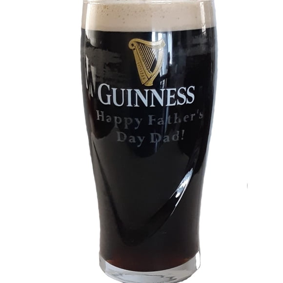 Guinness Happy Father's Day Dad Engraved Gravity Pint Glass (20 ounces)