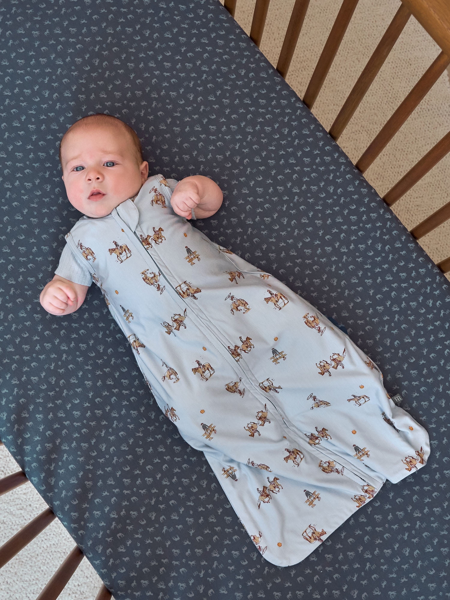 Modern Moments by Gerber Baby Neutral Two-Way Zip Super Soft Wearable Blanket, Grey Dawn Western, Size 0/6 Months