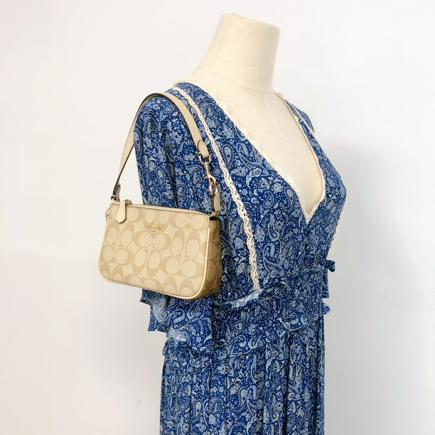 【COACH】Nolita 19 In Signature Canvas/オレンジ COACH® Outlet | Nolita 19 In Blocked Signature Canvas