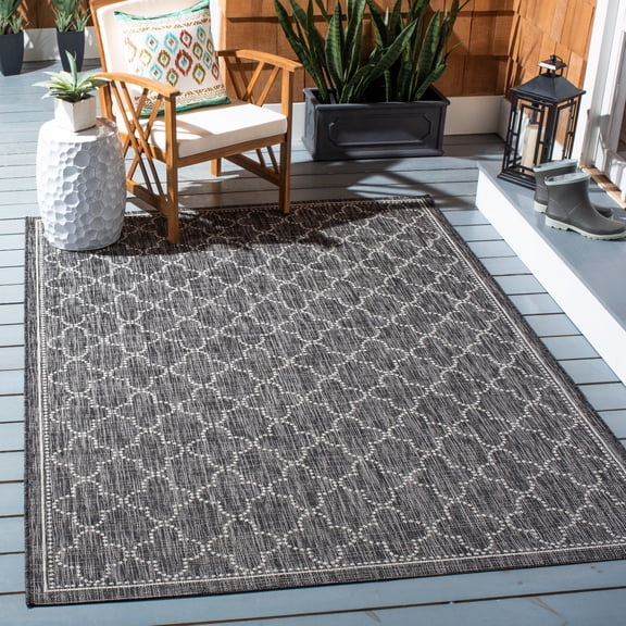 SAFAVIEH Courtyard Joan Geometric Indoor/Outdoor Area Rug, Black/Grey, 5'5" x 7'7"