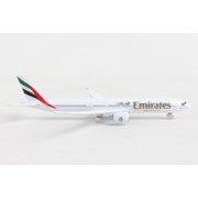 Emirates Boeing 777-9 Airliner Toy Airplane Diecast with Plastic Parts