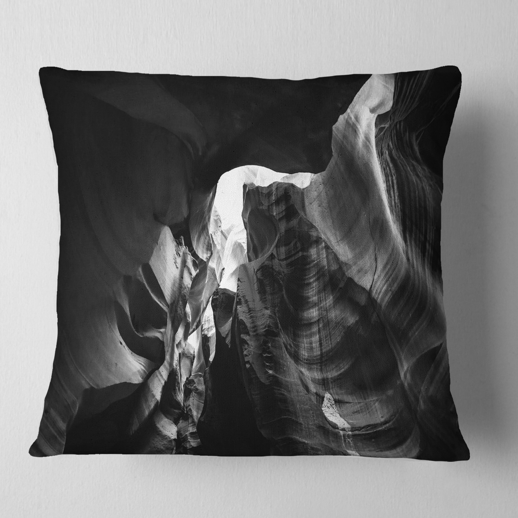 Designart Black and White Antelope Canyon - Landscape Photography Throw Pillow - 18x18