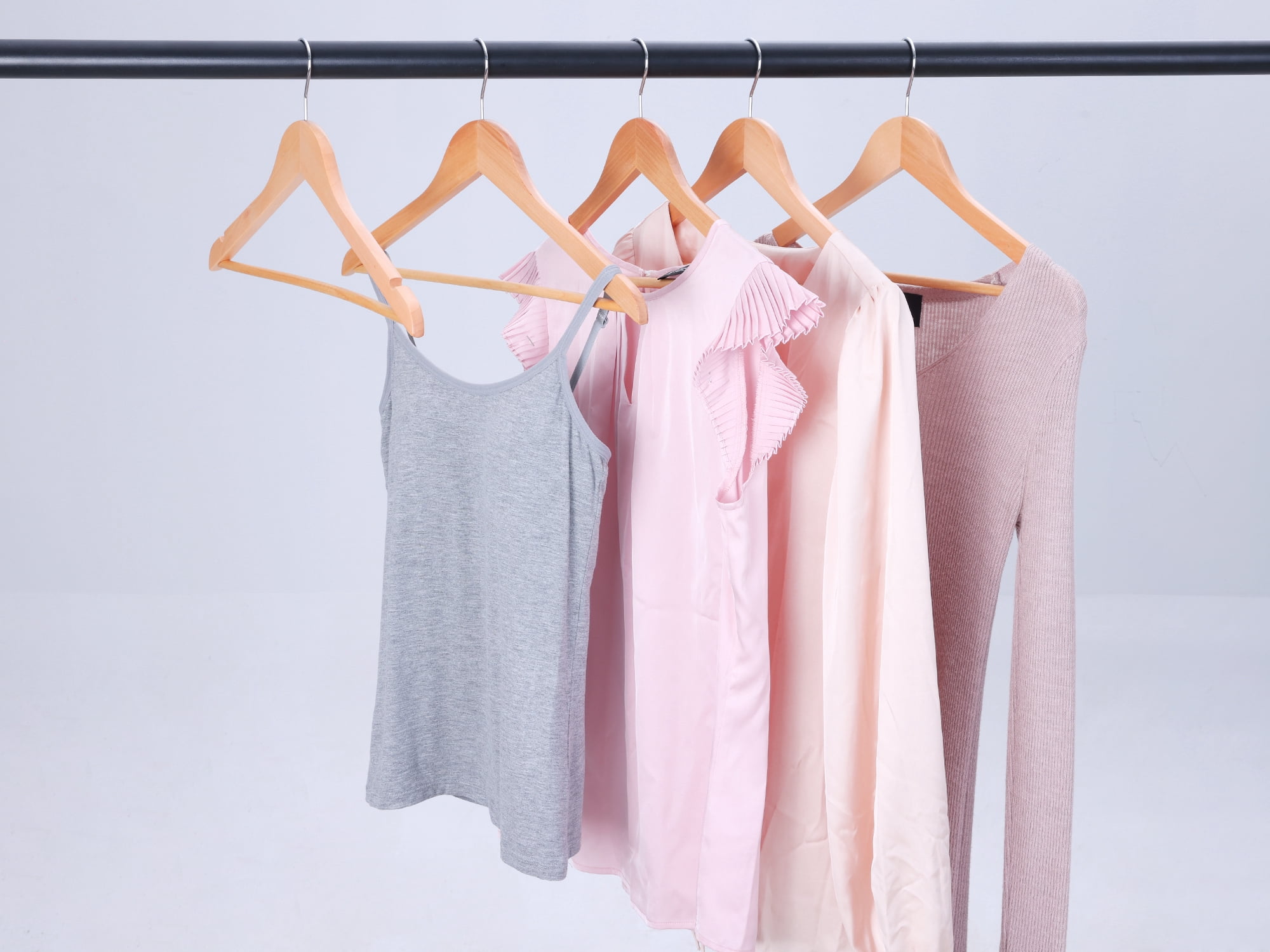 Unique Bargains Wood Non-Slip Hangers Clothes Hangers for Closet 10 Packs Light Brown