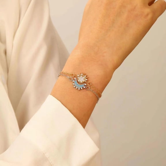 2Pc Brass Rhinestone Sun Moon Link Bracelets Sun Moon Charm Bracelets Platinum & Golden Chain Bracelets for Women Valentine's Day Elegant Gifts DIY Personalized Jewelry
