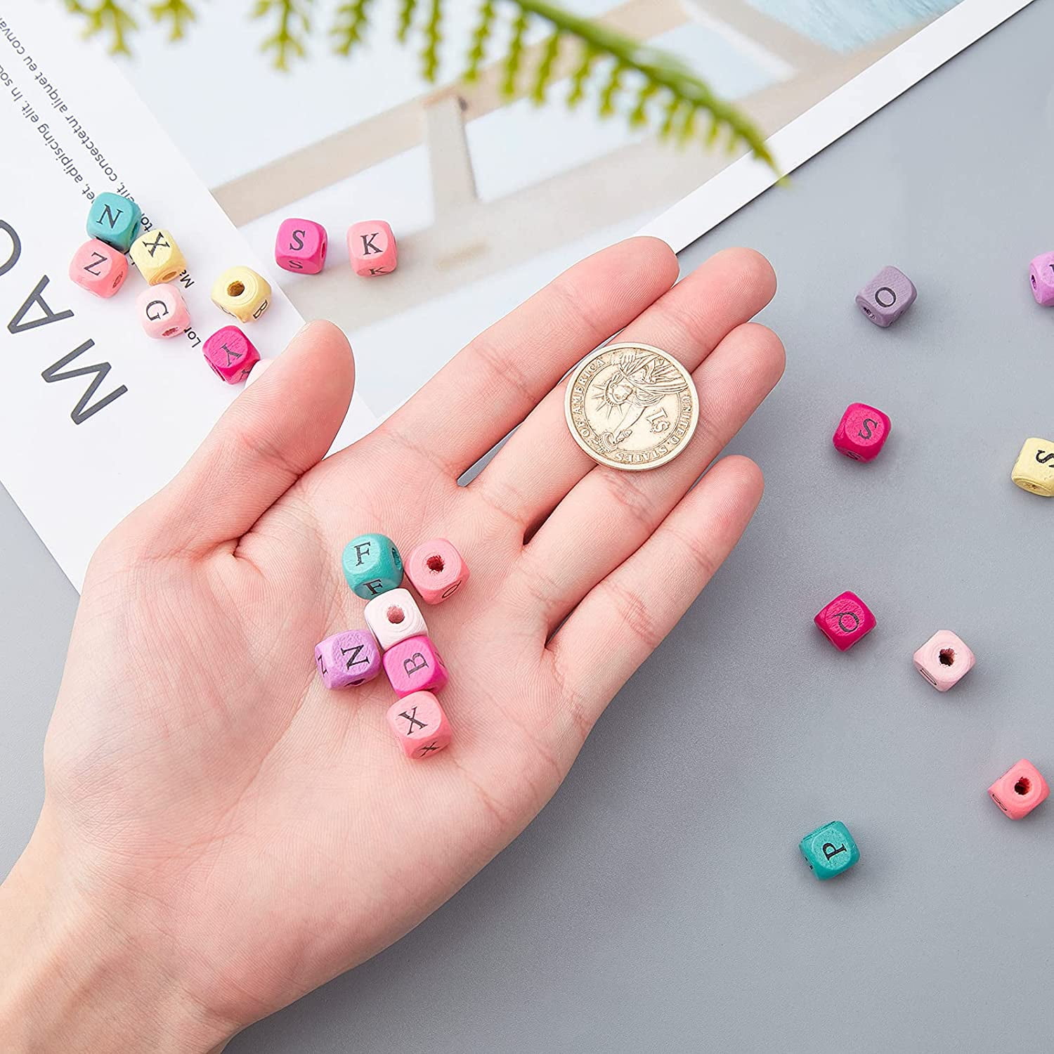1060pcs 10mm Alphabet Wooden Beads Random Alphabet Mixed Colored Square Wooden Beads Wooden Loose Beads with Initial Letter for Jeweley Making