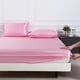 thumbnail image 5 of Juego de sábanas ajustadas de Color sólido, 1 sábana con 2 fundas de almohada, tela satinada, juego de cama suave, cómodo y transpirable para dormitorio, 3 uds., 5 of 6