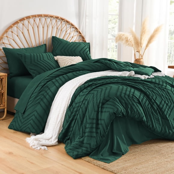 Andency Emerald Dark Green Queen Comforter Set, Boho Tufted Bed in a Bag 7 Pieces Bedding Set, Fluffy Soft Bed Set with 1 Comforter, 1 Flat Sheet, 1