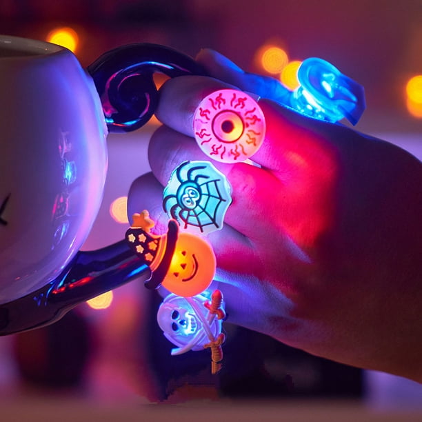 30Pcs Halloween Party Favors for Kids, LED Light Up Rings Halloween Toys for Trick Or Treat