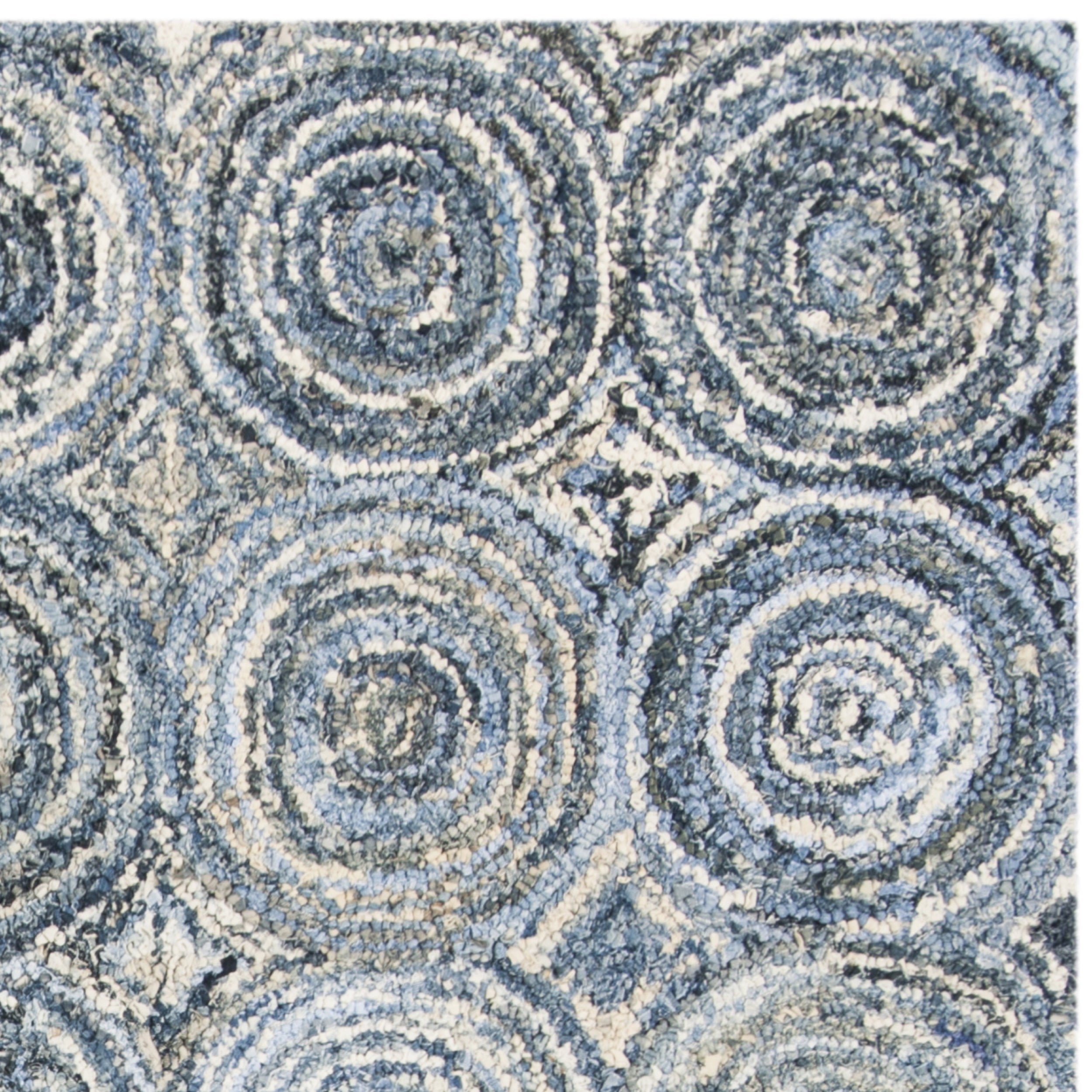 SAFAVIEH Nantucket Collection NAN214A Handmade Blue Rug