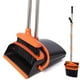 thumbnail image 1 of Set de escoba y recogedor XXFLOWER con mango largo negro y naranja, 1 of 7