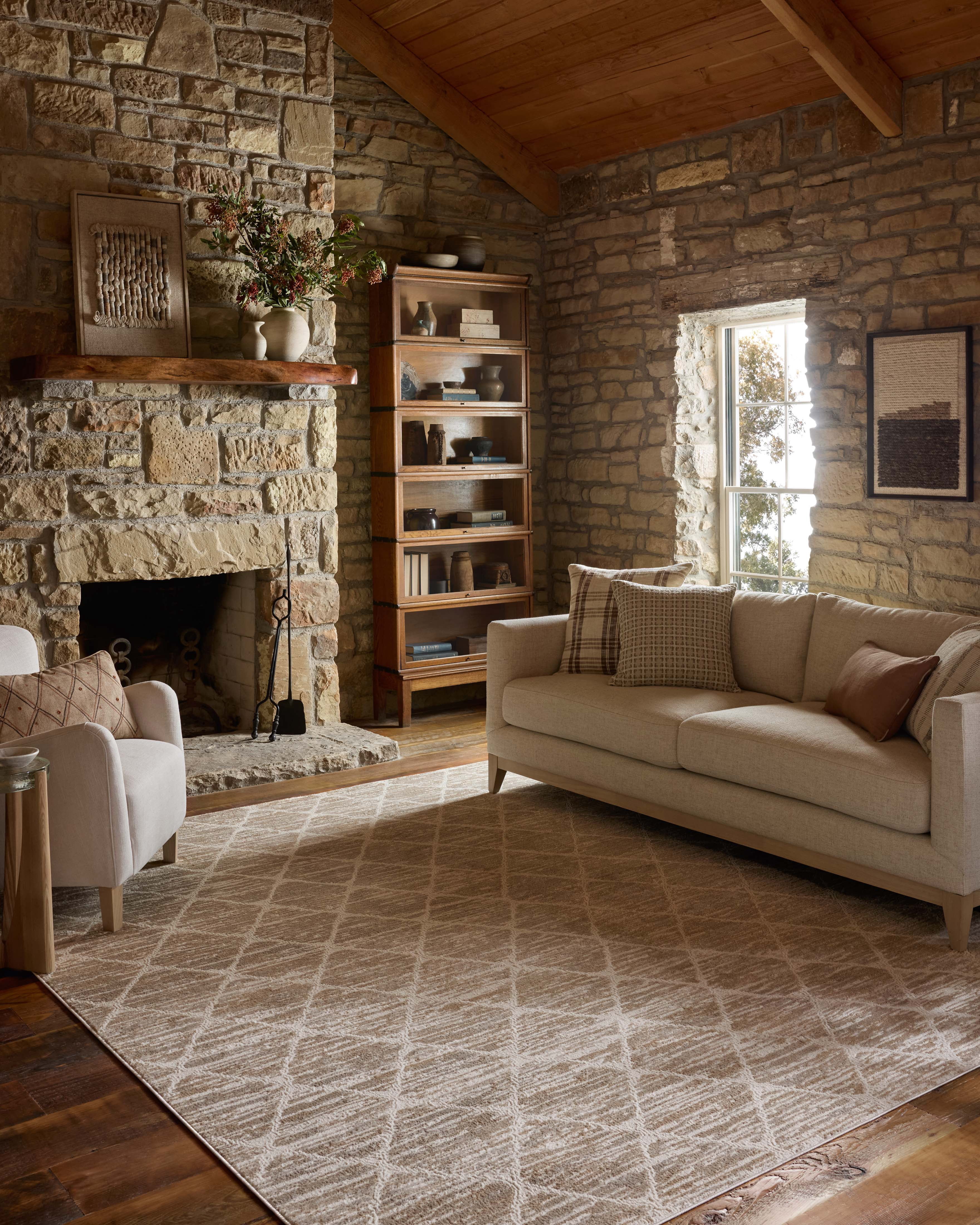 Loloi Townes Pebble / Beige 9'-2" x 13' Area Rug