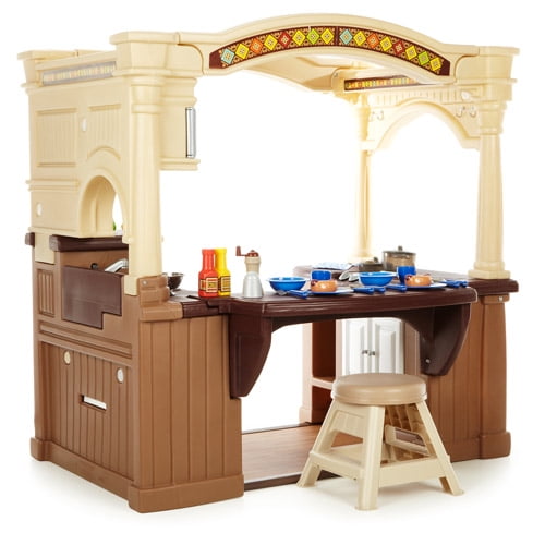step2 grand walk in kitchen