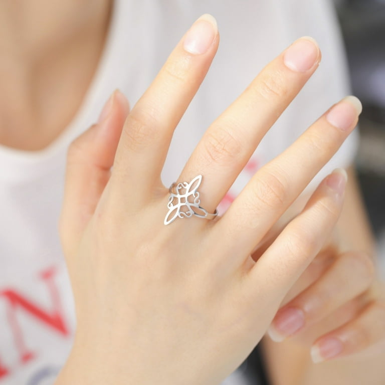 Witches knot ring outlet