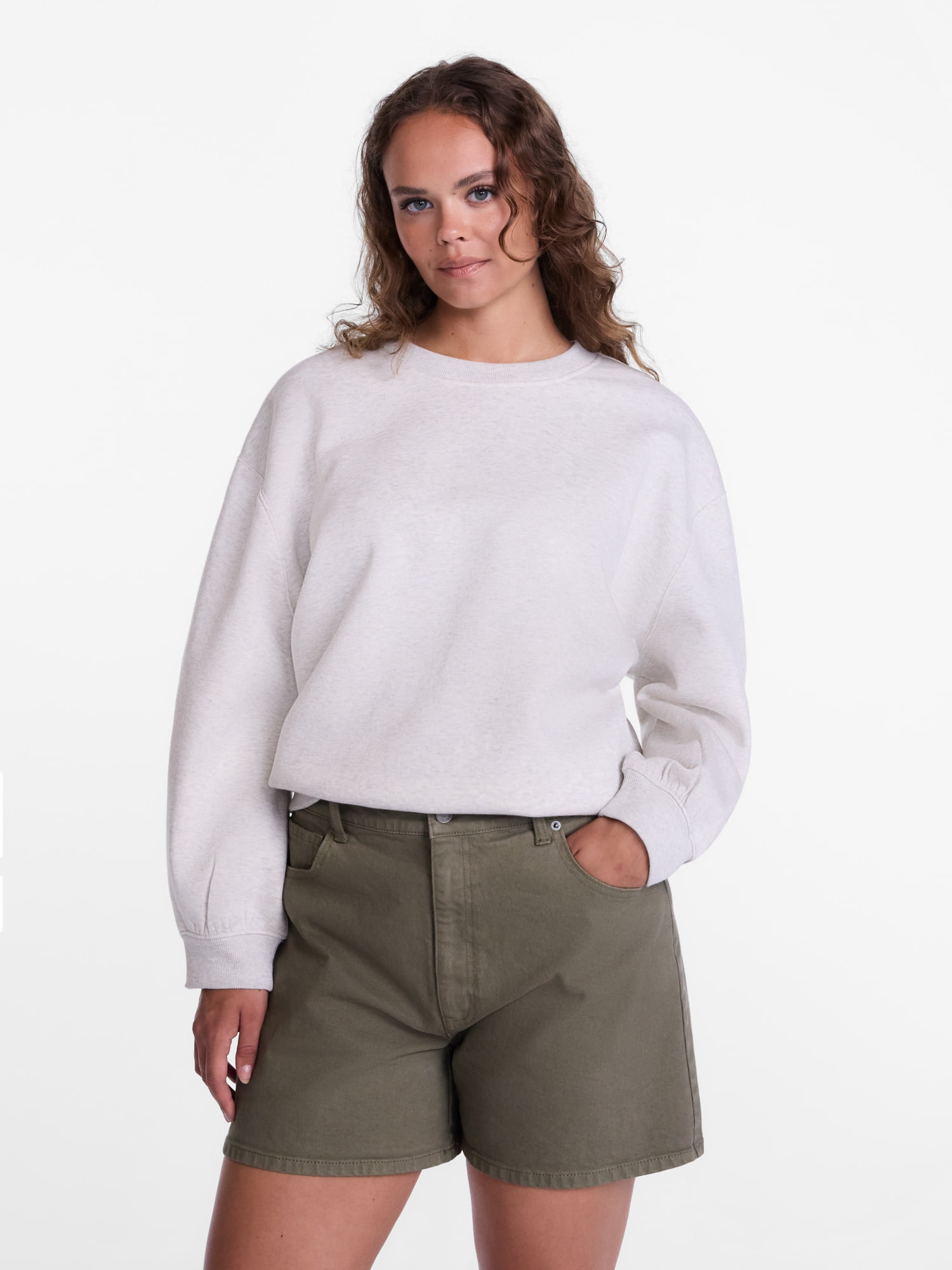 Scenario Women's and Women's Plus Crewneck Sweatshirt, Sizes XS-4X