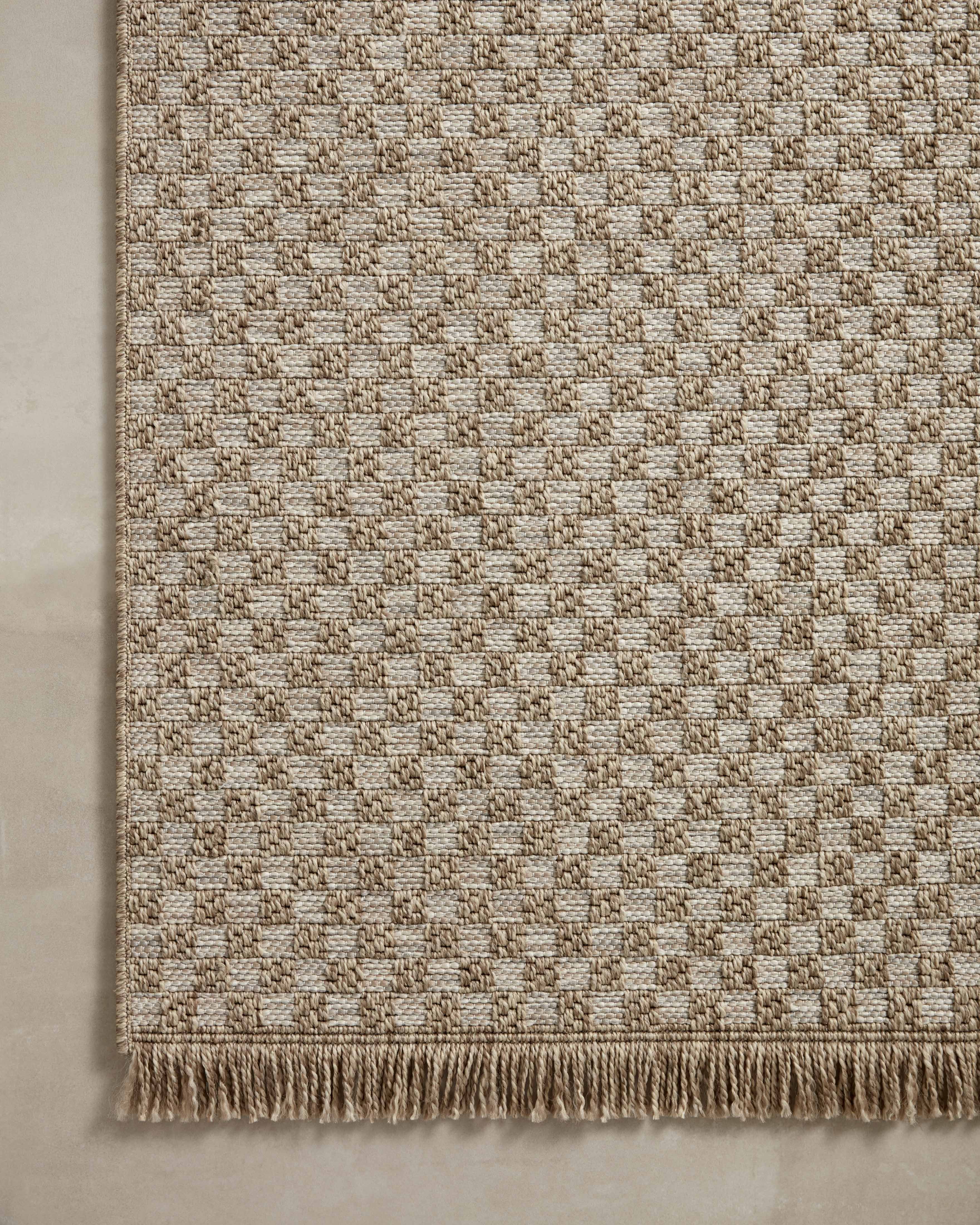 Loloi Dawn Indoor/Outdoor Water-Resistant Patio 8'-10" x 12'-2" Area Rug
