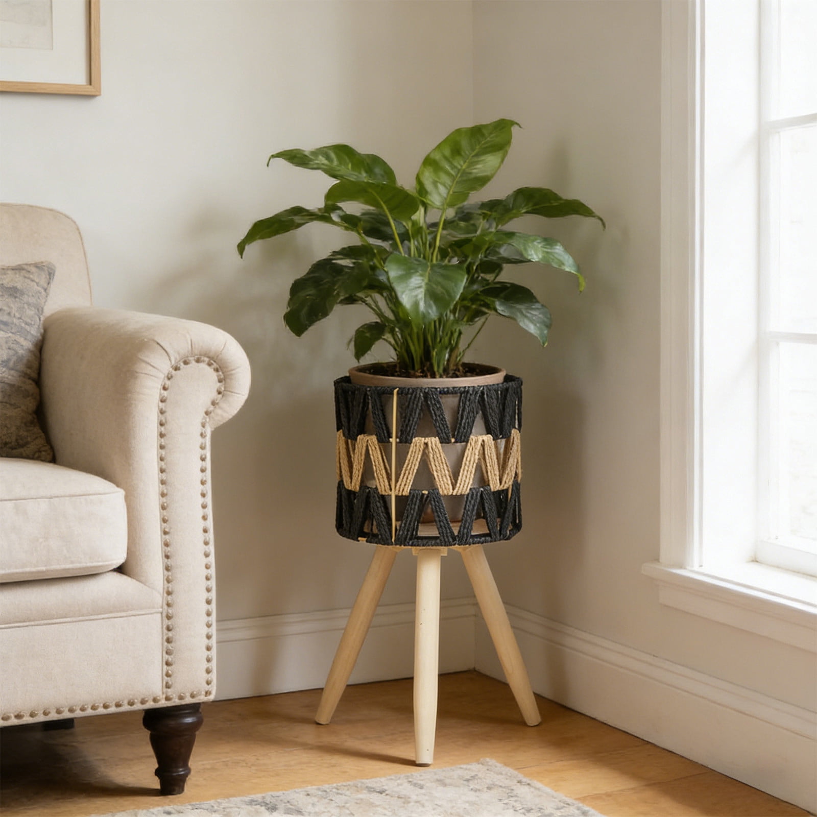 Small Woven Wooden Plant Stand, Desktop and Balcony Decorative Flower Pot Holder, Assembly Required Mini Plant Display Rack, Compact Home and Garden Accent Piece