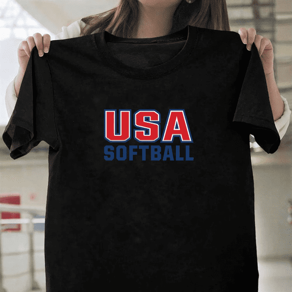 Usa Softball Vintage Patriotic Sports Athletic Fan Gear Unisex T-Shirt, up to size 3XL.
