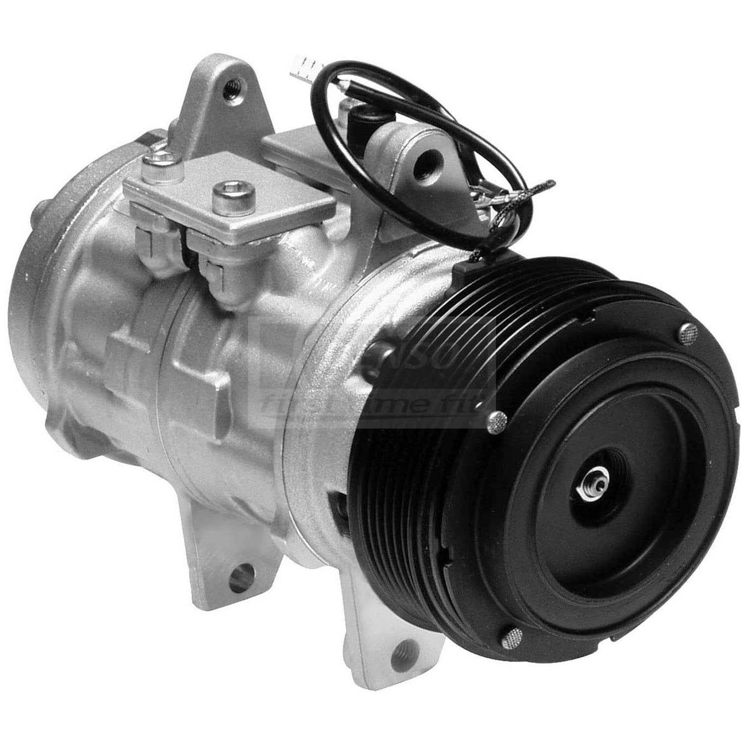 Denso 471-0161 Remanufactured Compressor with Clutch