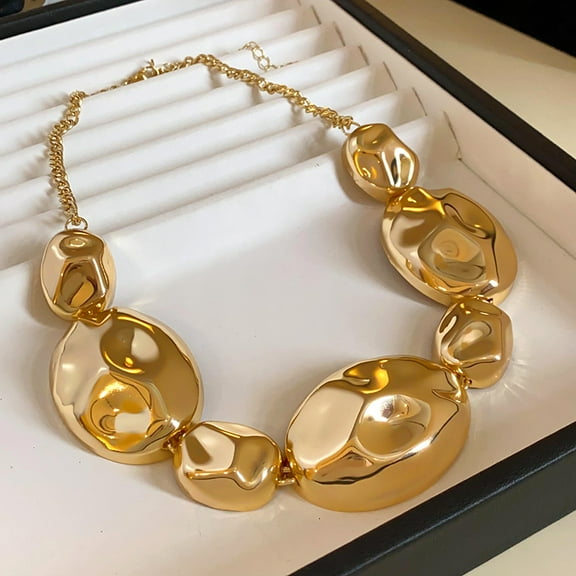 LunaGlo Oval Irregular Geometric Necklace Unique Metal Clavicle Chain Splicing Fashionable Personality Necklace