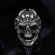 thumbnail image 3 of Anillo de acero de titanio con diseño de calavera de hip hop personalizado avanzado para hombres y mujeres, joyería de Halloween, 3 of 4