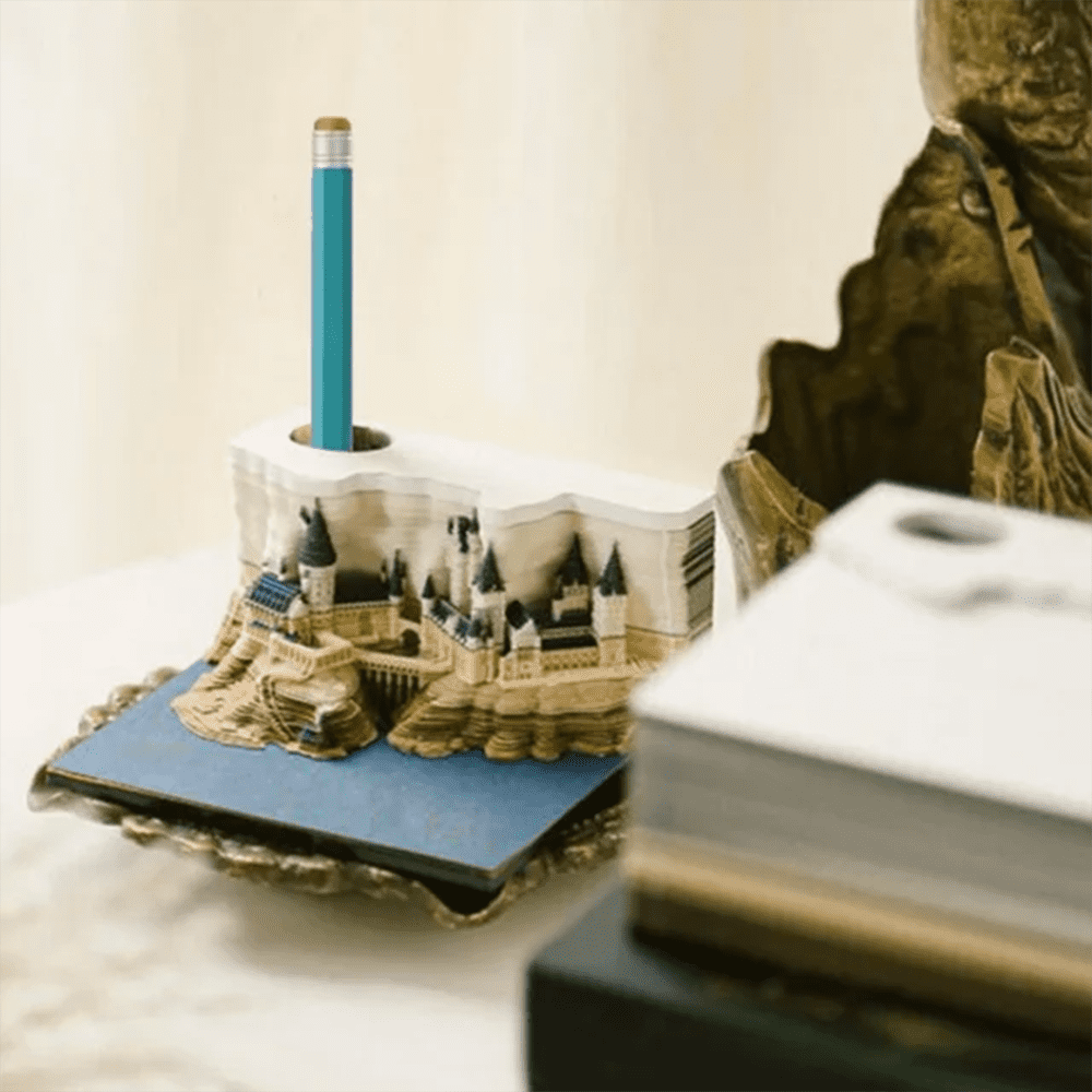 3D 2024 Desk Calendar Magic Castle Block Notepad with LED Light, 3D Art Memo Pad Paper Carving Birthday Gift , Notepad Sticky Notes Scrapbook Christmas Home Decoration