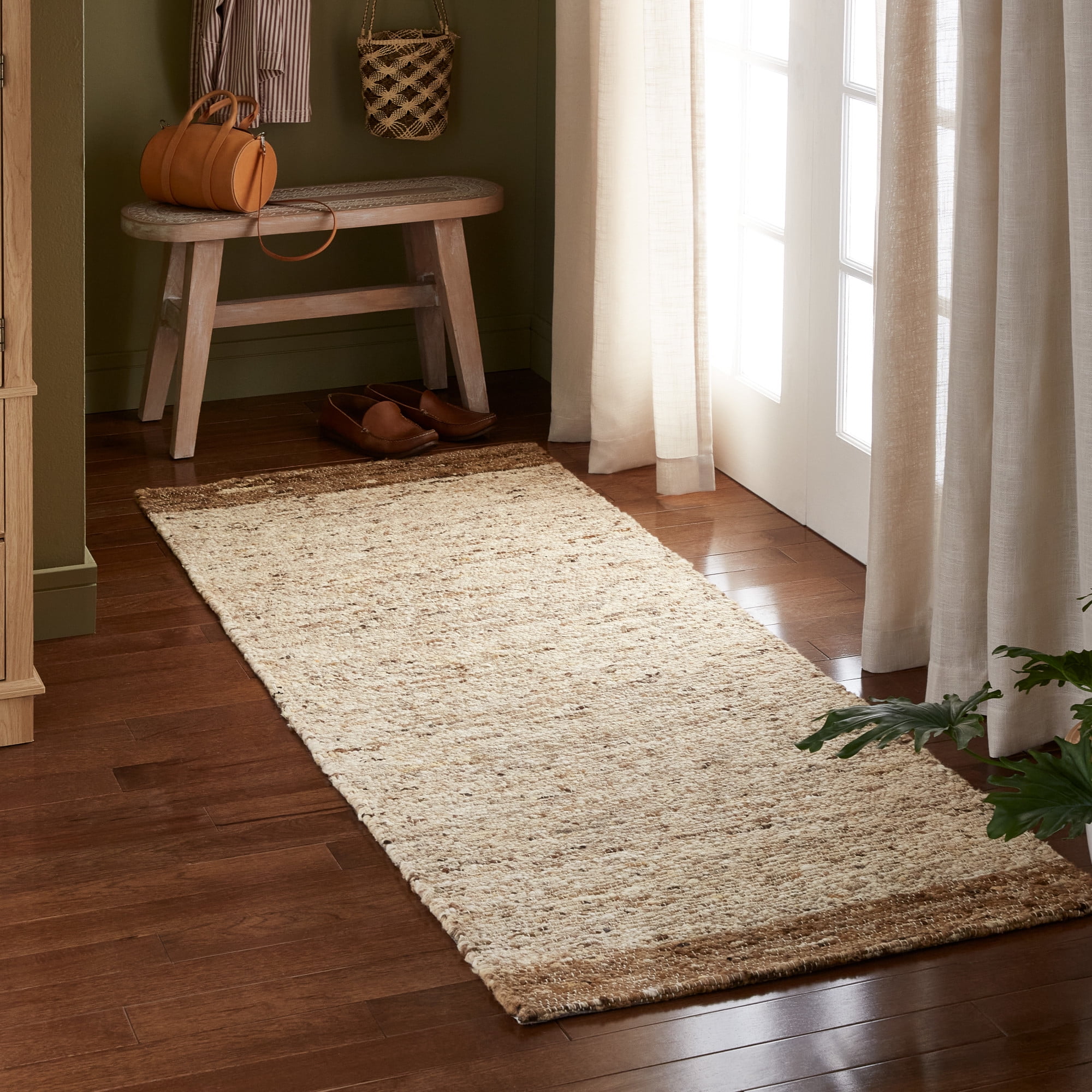 TOWN & COUNTRY TERRA Montana Textured Border Handcrafted 100% Wool Runner Area Rug, Beige/Light Brown, 2'5"x7"