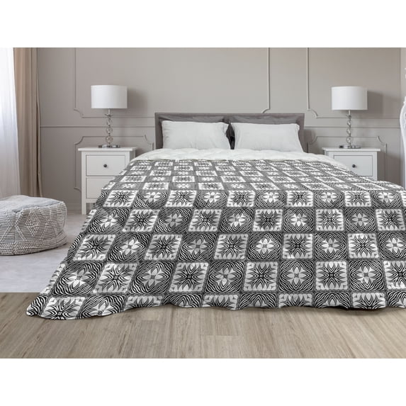 Abstract Down Alternative Comforter, Geometric Diagonal Square Shapes in Digital Psychedelic Influences Art Deco, Microfiber Quilt for All Season, 5 Sizes, Grey and White, by Ambesonne
