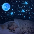thumbnail image 4 of Estrellas que brillan en la oscuridad para techo, decoraciones de estrellas para dormitorio, decoración de habitación de niños y niñas, cosas geniales para tu habitación, pegatinas de pared para dormitorio, sala de juegos, sala de estar, decoraciones de pared Sincero Electrónica, 4 of 5