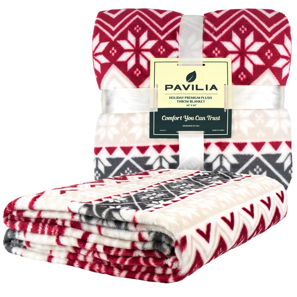 PAVILIA Christmas Throw Blanket Holiday Christmas Red Fleece Blanket