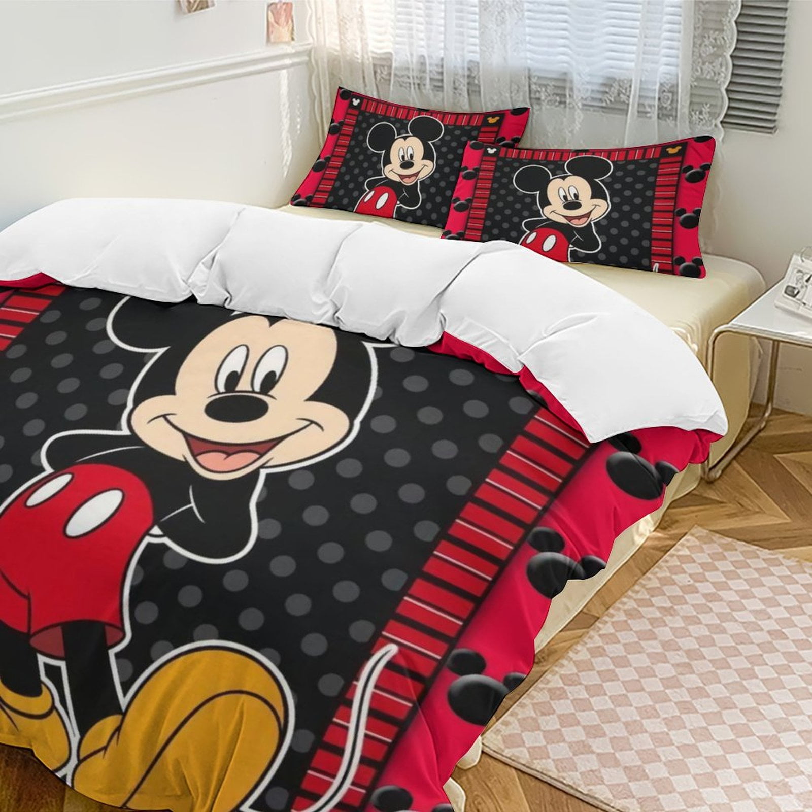 Cartoon 3-Piece Comforter Set, Personalized Bedding Decor for Kids And Teens (79"x90"+ 20 X 30in)
