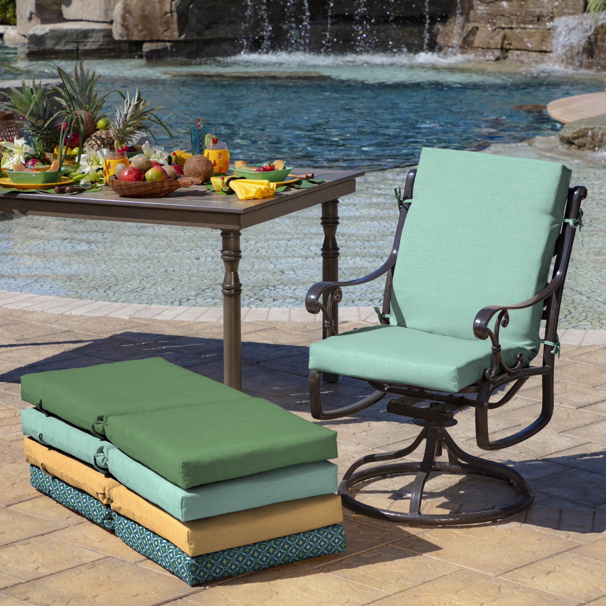 ARDEN Outdoor Chair Cushion 16.5 x 18, Aqua Leala
