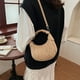 thumbnail image 4 of Bolso de mano plisado de alta gama, nuevo modelo 2025, de estilo extranjero, versátil, de estilo pequeño y bandolera., 4 of 5