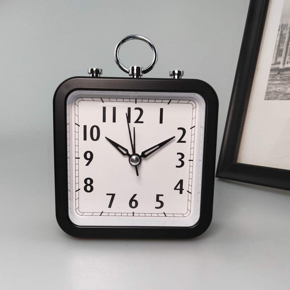 Analog Alarm Clock, Small Lightweight Alarm Clock Non Ticking, Battery