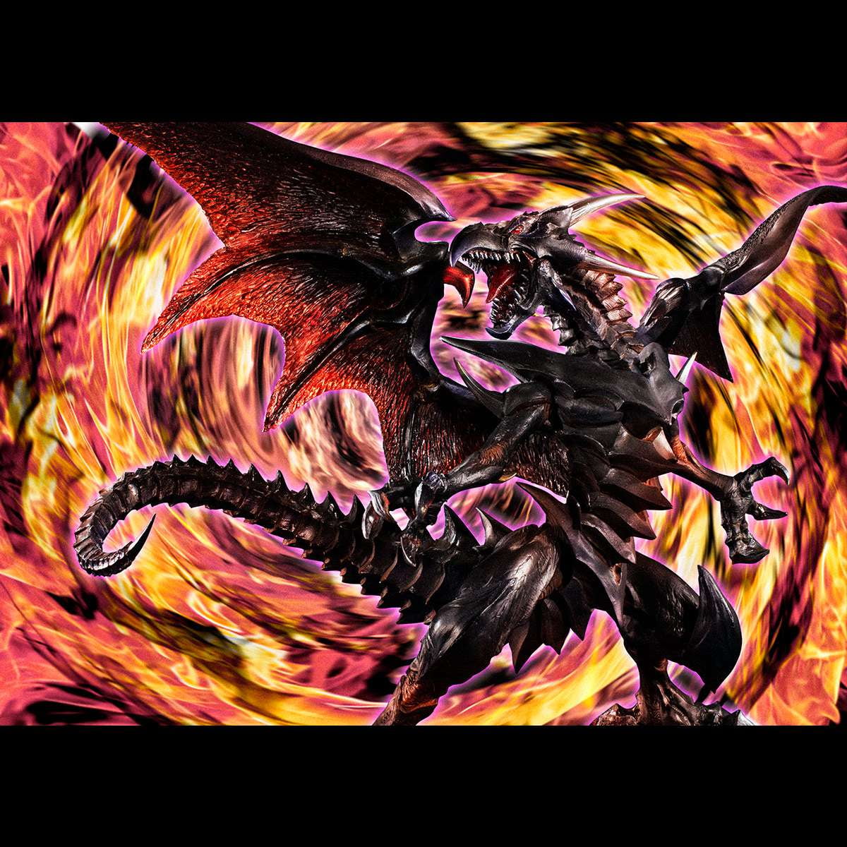 YuGiOh Monster Arts Works Red-Eyes Black Dragon Figura de PVC