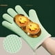 thumbnail image 3 of Guantes de horno resistentes al calor | Guantes de cocina con aislamiento de silicona antideslizante | Agarre de cinco dedos | Protección de alta temperatura de 450 °F | Cocinar Barbacoa para, 3 of 4