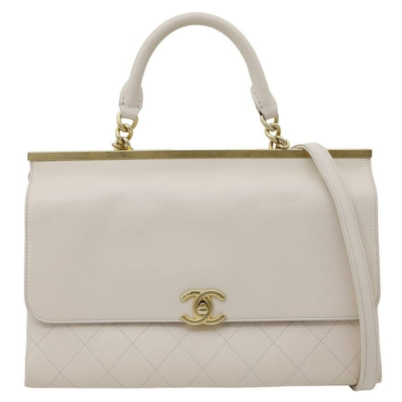 Pre-Owned Chanel Coco Luxe Flap Quilted Lambskin Leather Top Handle Shoulder Bag Off White