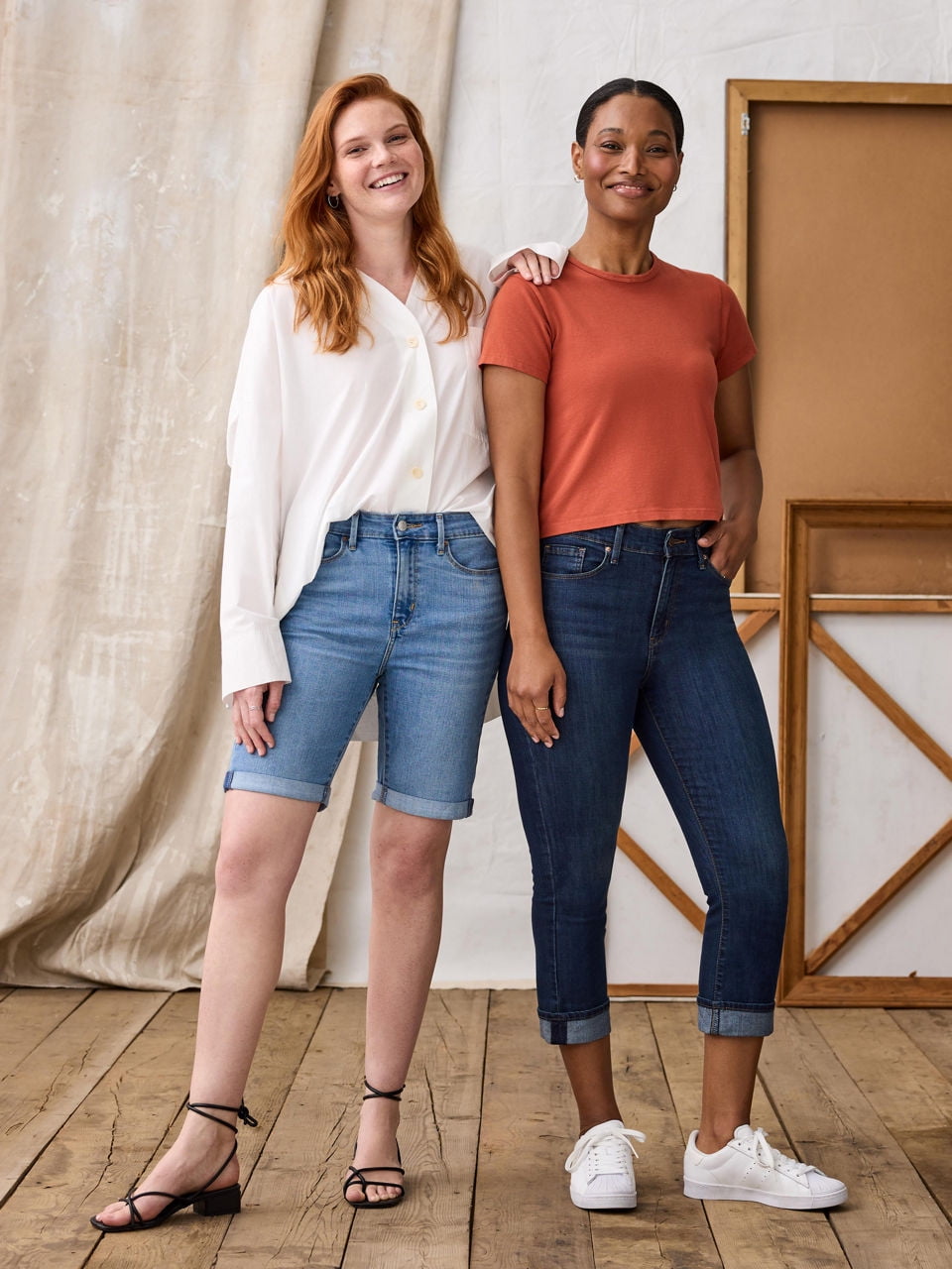Levi Strauss Signature Women's Mid Rise Capri