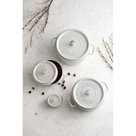 Staub - Cast Iron 5.5-qt Round Cocotte - White Truffle