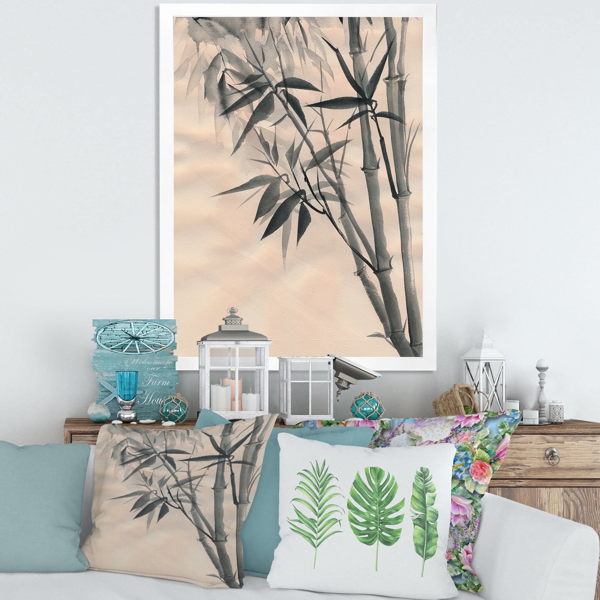 Designart 'Vintage Black and White Bamboo I' Traditional Framed Art Print