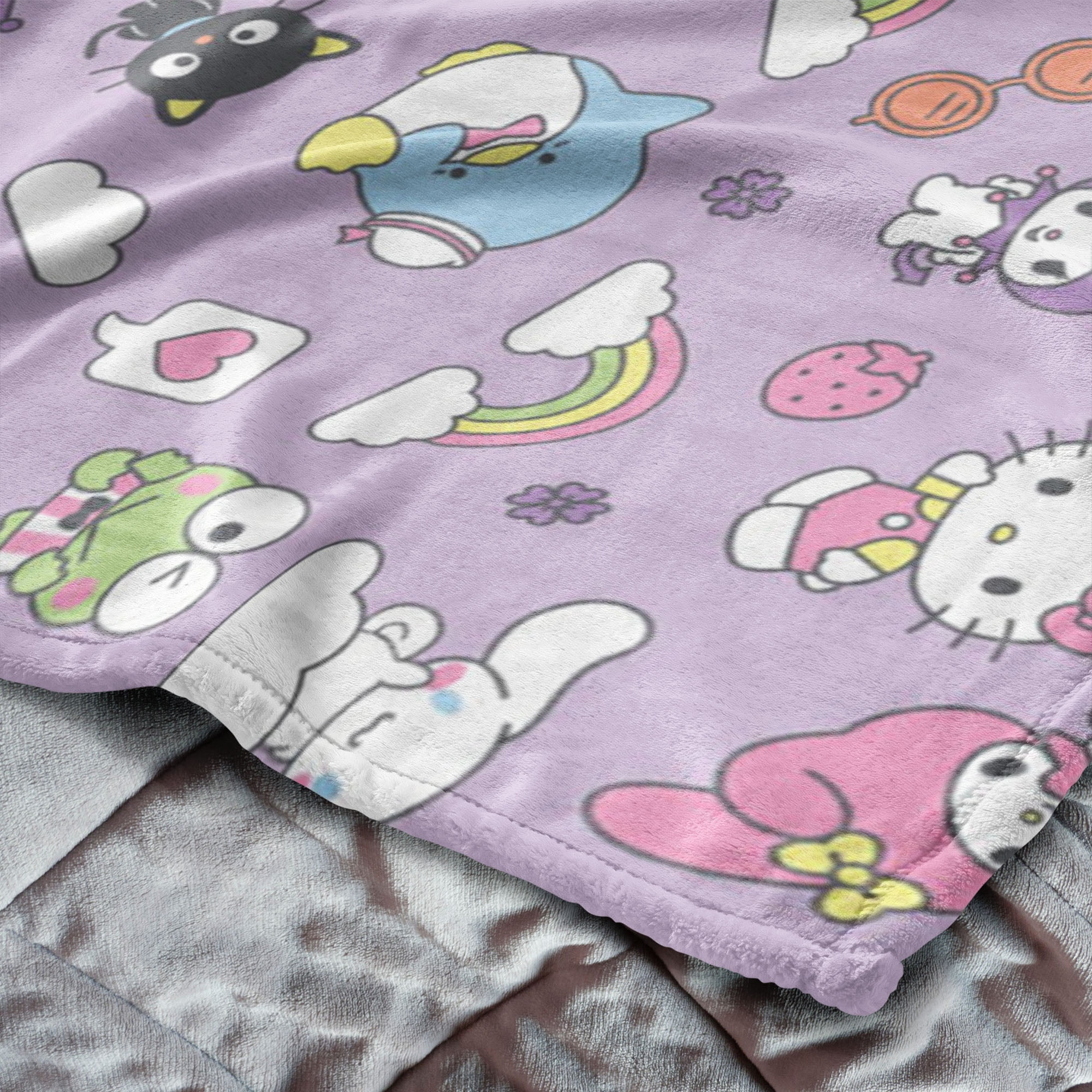 Hello Kitty Cutie Clouds Cloud Throw for Kids, 60x70 inches