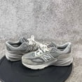 thumbnail image 4 of New Balance Shoes Mens Size 5.5 M 990v6 Running Sneaker Gray Leather, 4 of 6