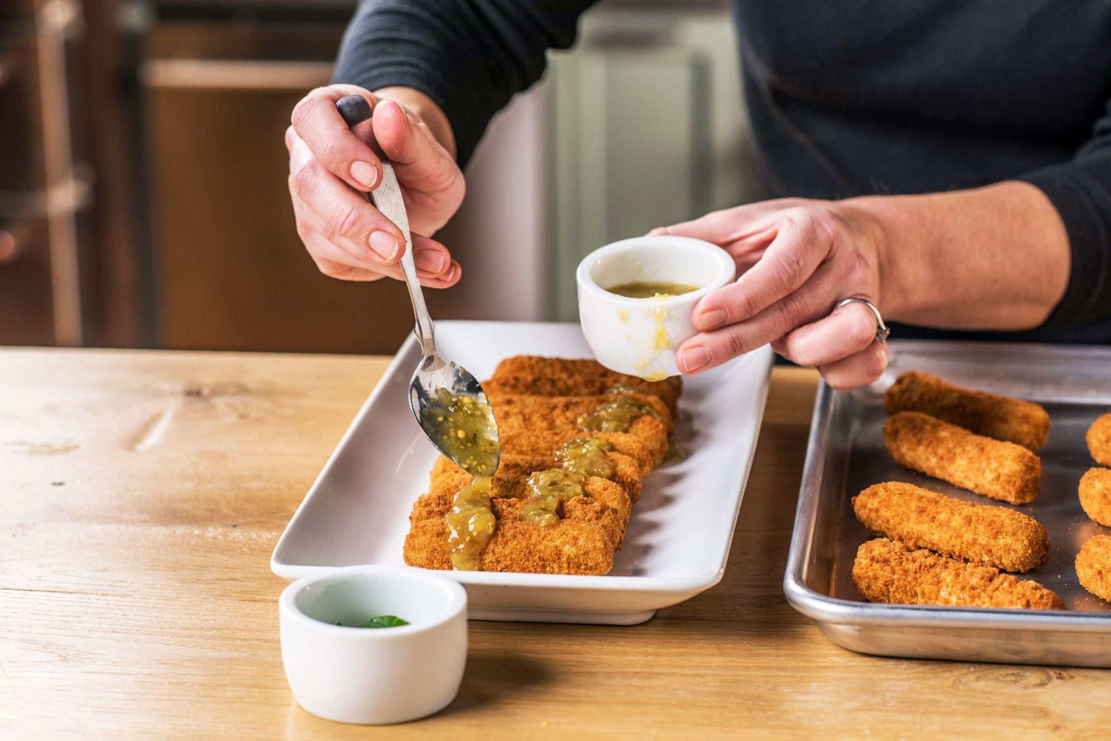 Farm Rich Breaded Mozzarella Cheese Sticks, 48 oz (Frozen Snacks and Appetizers)