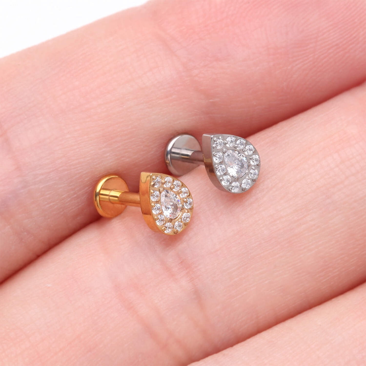 Implant Grade Titanium Brilliant Teardrop Sparkle Internally Threaded Flat Back Stud Labret