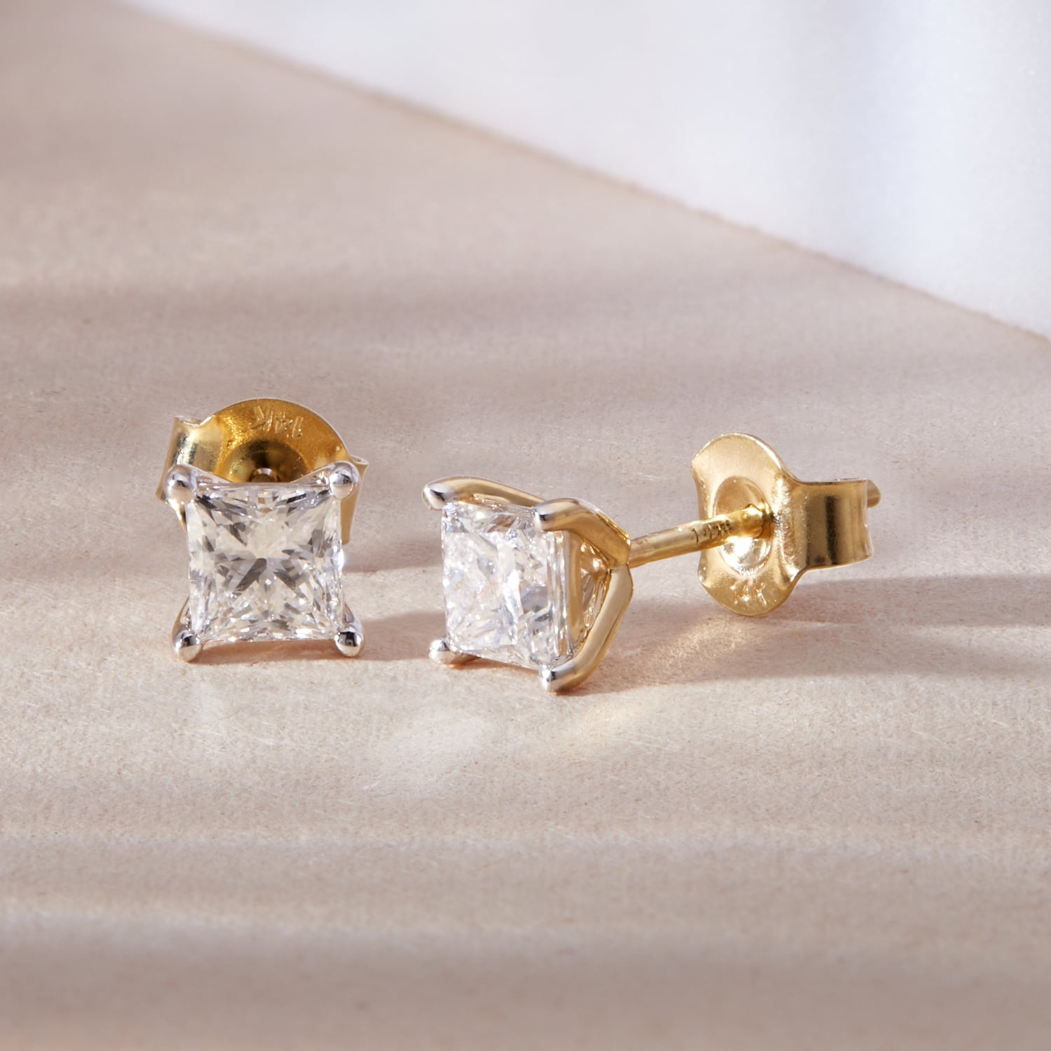 DewberryDiamonds 1 cttw Princess Cut IGI Certified Lab Grown Diamond Classic 4 Claw Solitaire Stud Earrings for Women & Men in 14K Solid White Gold Push Back (Clarity: VS, Color: EF, 1.00 cttw)